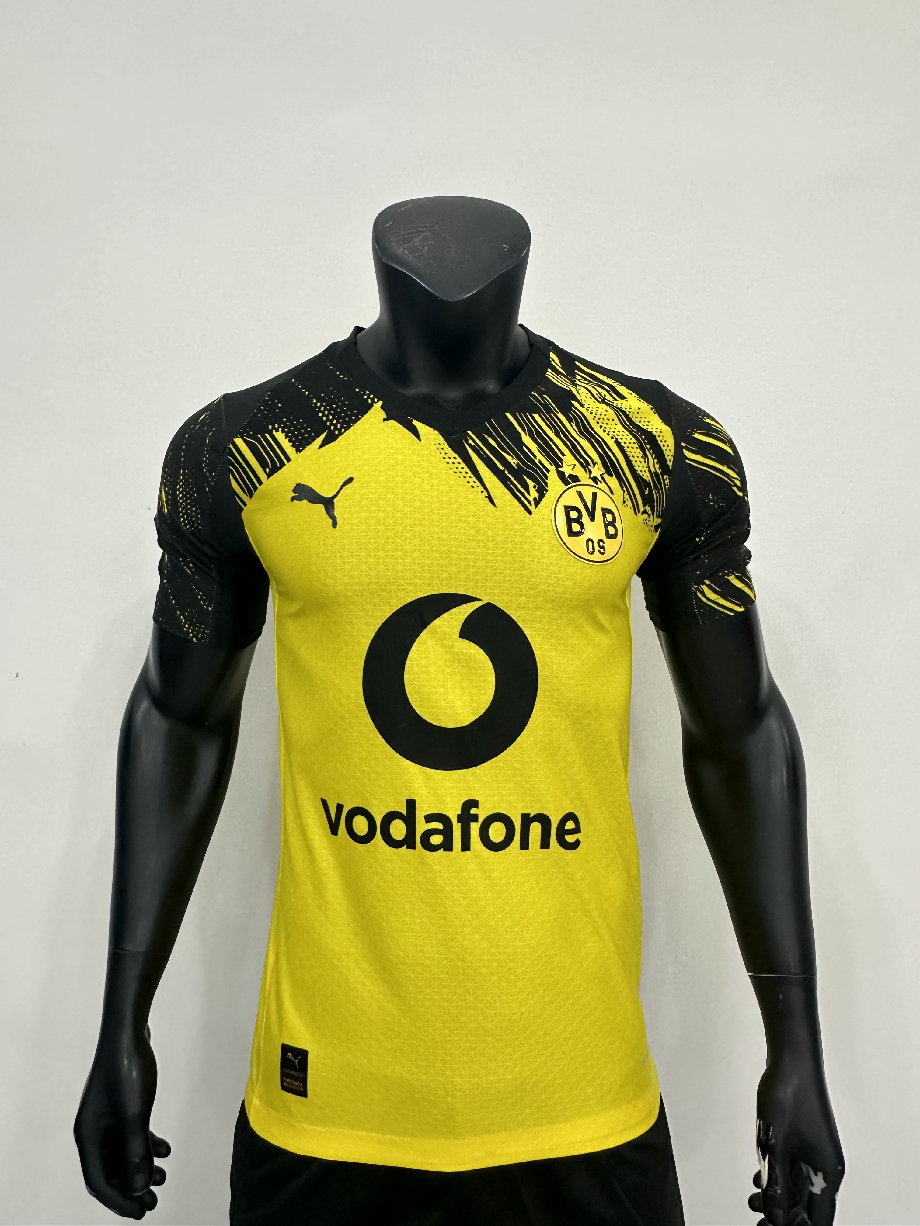 Borussia Dortmund (BVB) Home Kit Players Edition